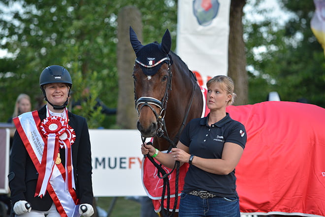 Susanne Jensby Sunesen og Thy's Que Faire (Dansk Ride Forbund).